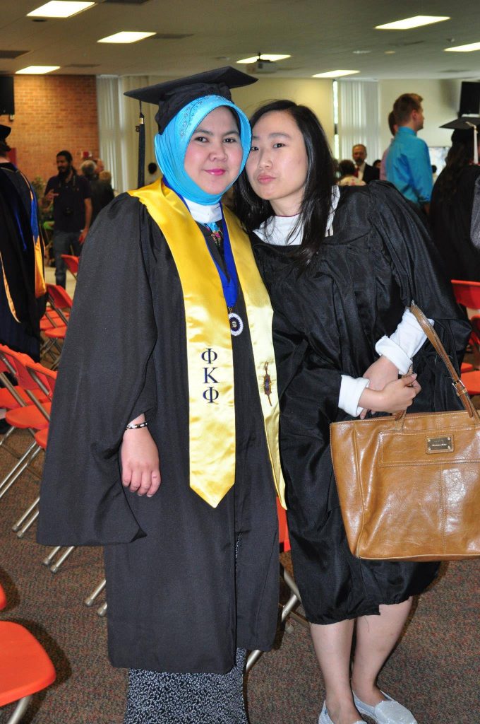 Dosen Muda